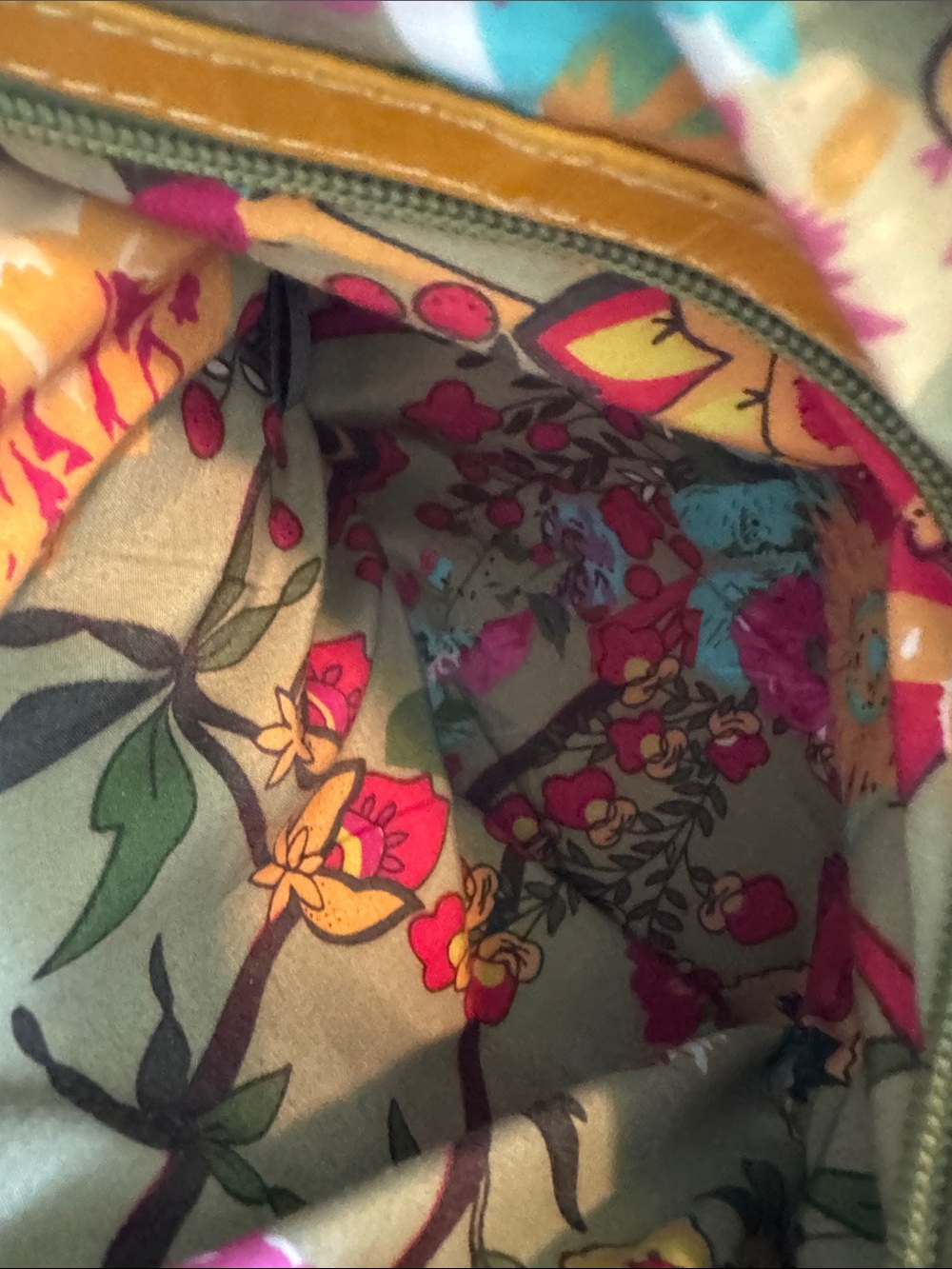 Latico Leather Shoulder Bag Butter Yellow Slouchy Multi Zip Pocket Purse - Picture 5 of 16